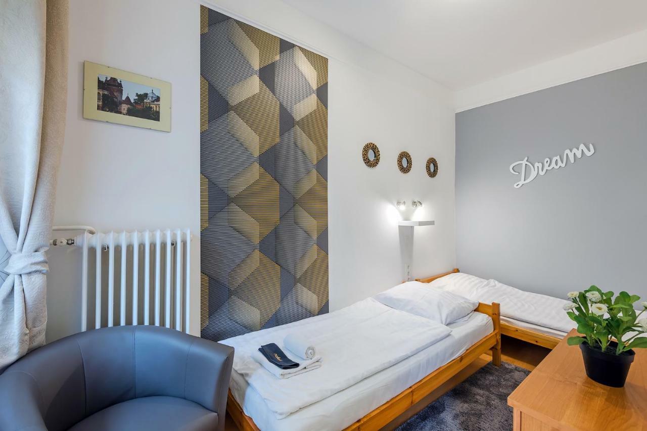 Parking, Ac, Wifi 2 Room Apartment In The Center Budapest Eksteriør bilde